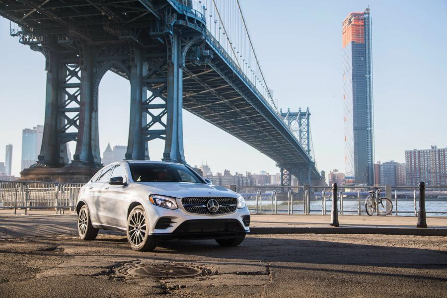  Mercedes-AMG GLC43 4Matic Coupe (C253) 2016 года  (NA) (фото 26 из 32)